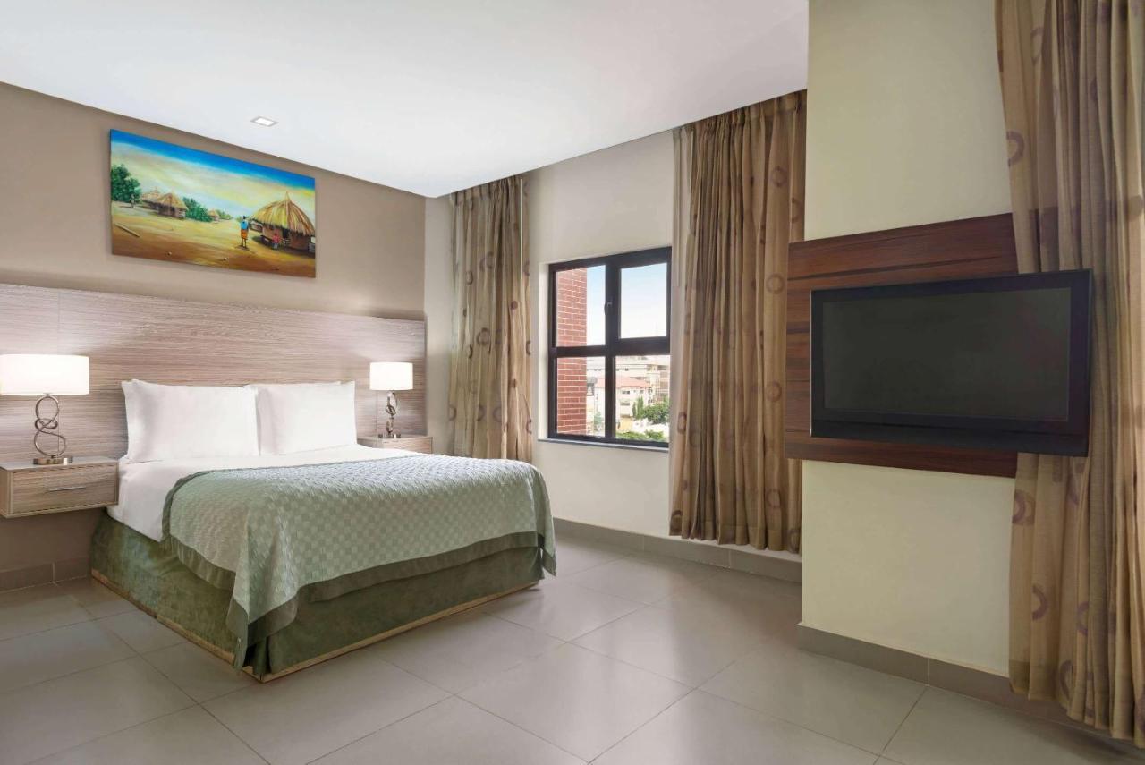 Hawthorn Suites By Wyndham Abuja Exteriör bild
