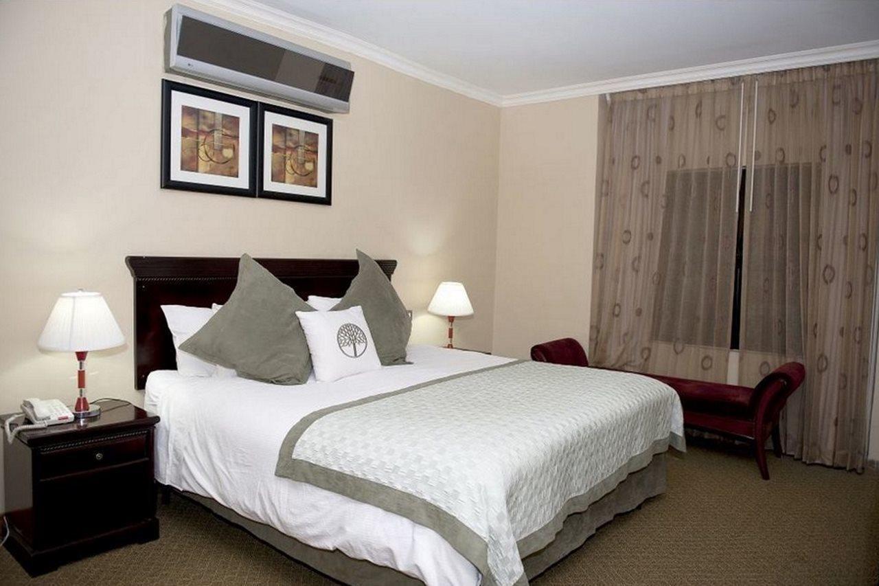 Hawthorn Suites By Wyndham Abuja Exteriör bild