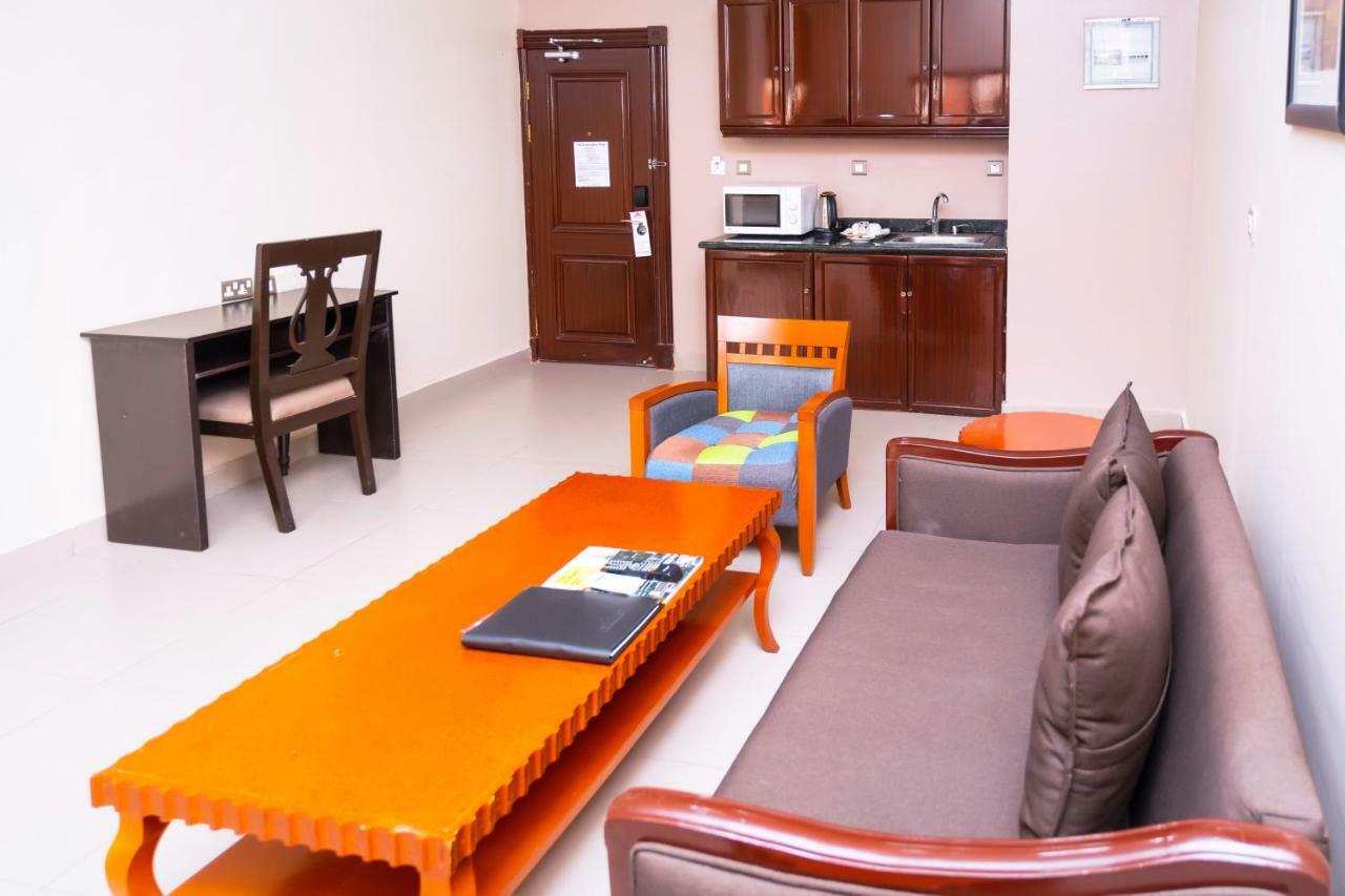 Hawthorn Suites By Wyndham Abuja Exteriör bild