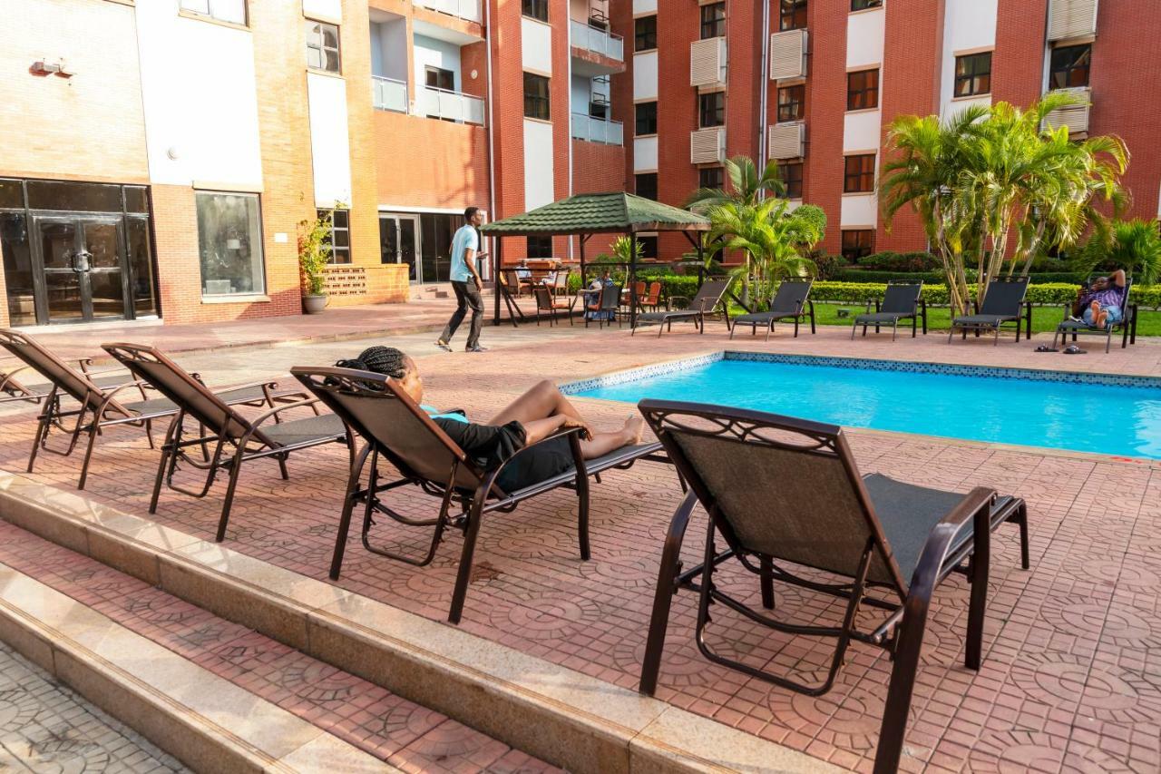 Hawthorn Suites By Wyndham Abuja Exteriör bild